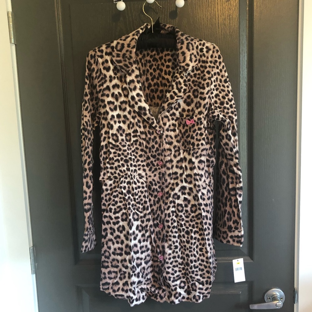 Betsey Johnson leopard pajama flannel